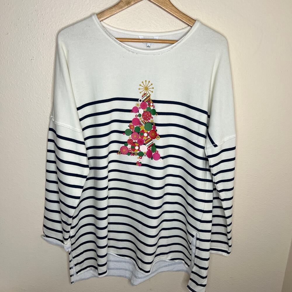 Crown & Ivy White Navy Stripe Long Sleeve Holiday Christmas Tree Top Large